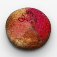Load image into Gallery viewer, Cinnamon Oat Felted Soap
